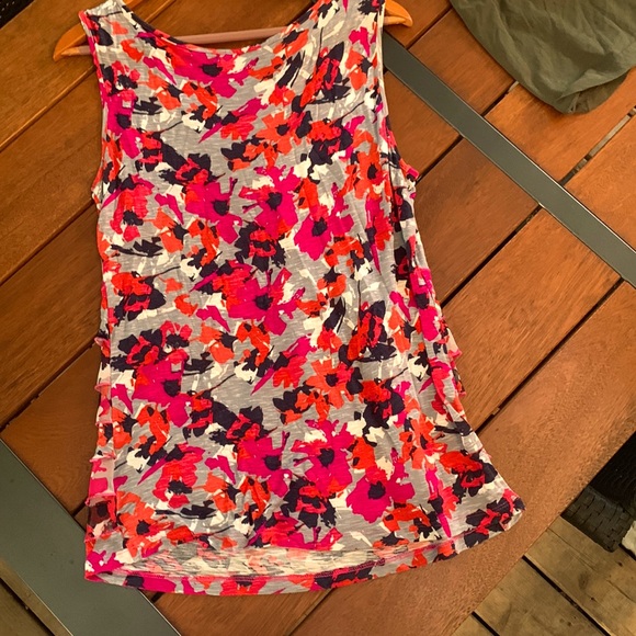 Per Una Sleeveless Shirt - Picture 2 of 4